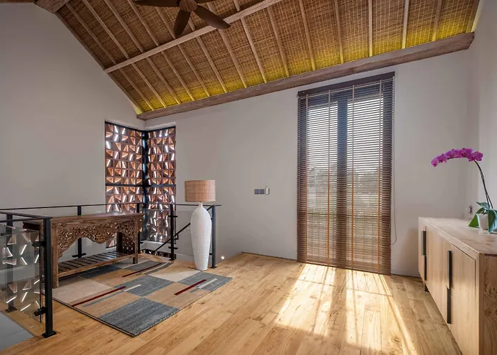 Cahaya By Island Escape Hotel